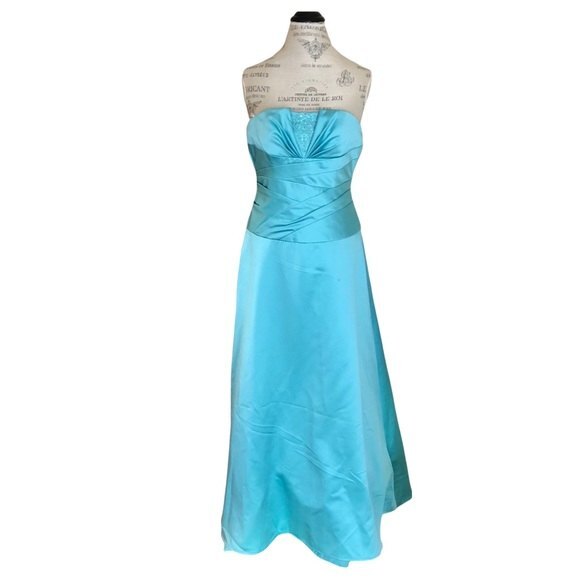 Beautiful Turquoise Prom Ball Bridal Dress - Picture 1 of 10